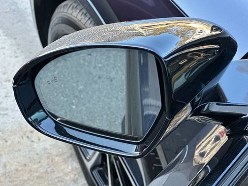 Used 2024 Lincoln Nautilus Black Label image 32