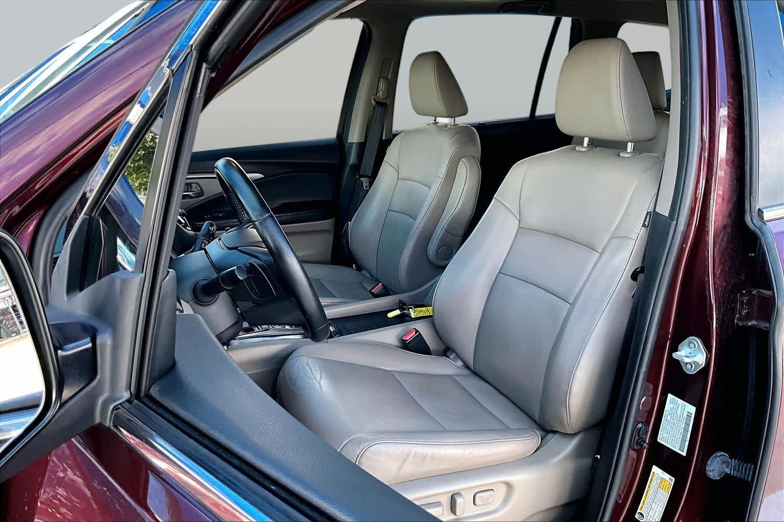 Used 2022 Honda Pilot Special Edition image 8