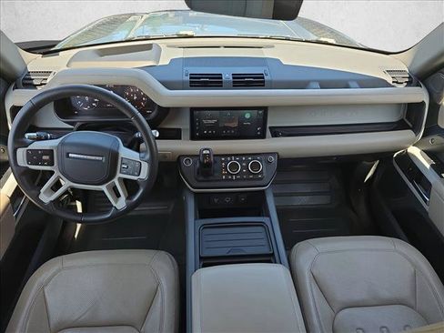 Used 2020 Land Rover Defender 110 HSE AWD/4WD image 9