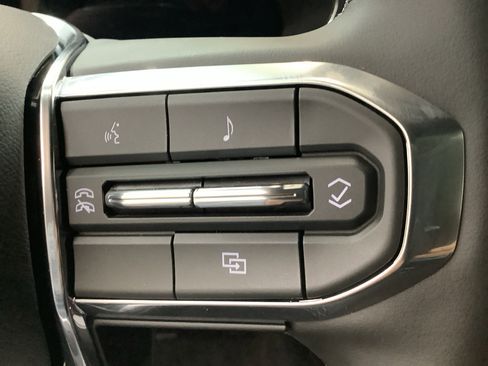 New 2026 GMC Canyon Elevation w/ Convenience Package image 18