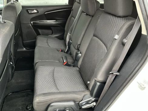 Used 2018 Dodge Journey SXT w/ Premium Group image 25