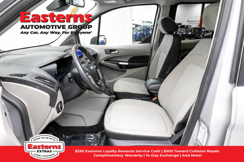 Used 2022 Ford Transit Connect XLT FWD image 14