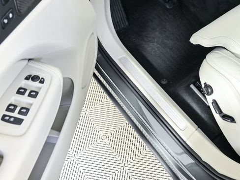 Certified 2026 Volvo XC60 B5 Ultra w/ Protection Package Premier image 10