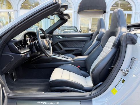 Used 2022 Porsche 911 Turbo S image 36