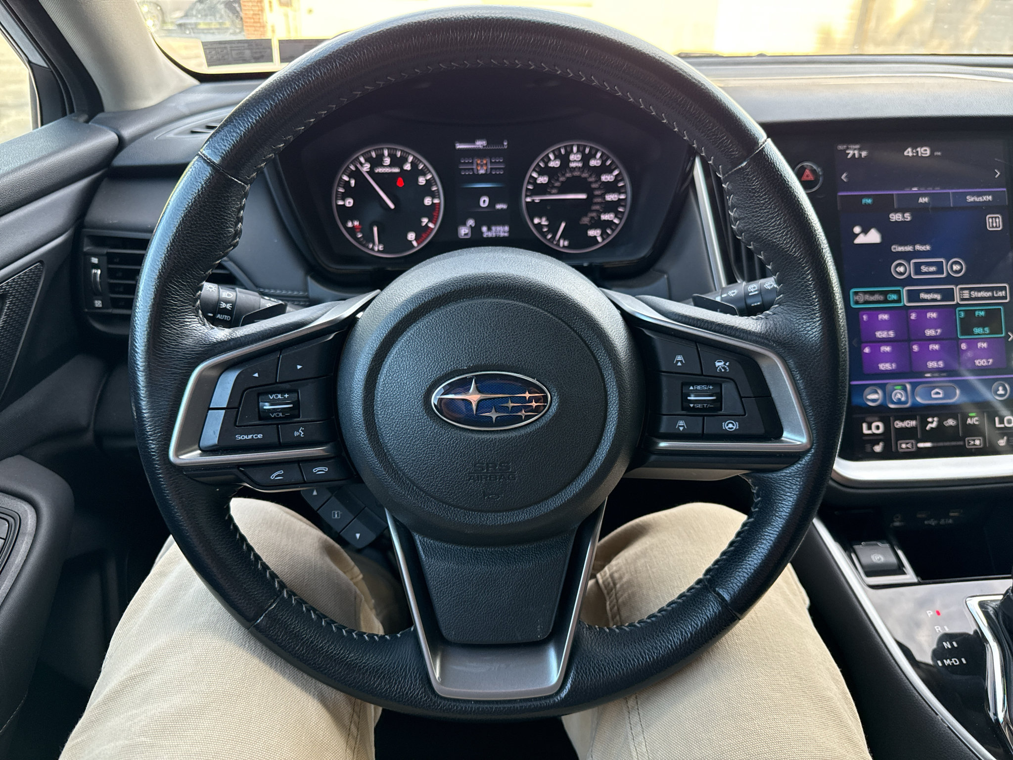 Used 2022 Subaru Outback Premium AWD/4WD image 9