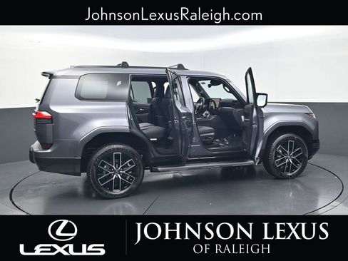 New 2026 Lexus GX 550 image 31