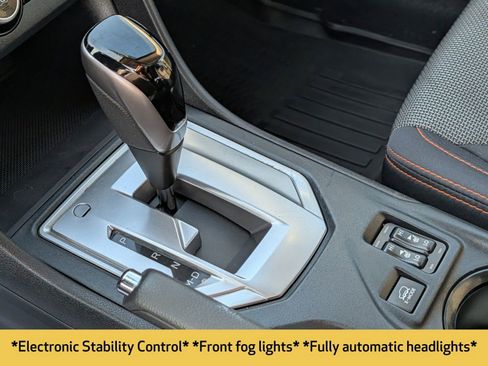 Used 2020 Subaru Crosstrek 2.0i Premium w/ Moonroof Package 2 image 11