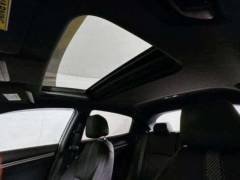 Used 2019 Honda Civic EX image 24