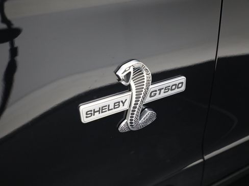 Used 2013 Ford Mustang Shelby GT500 RWD image 27