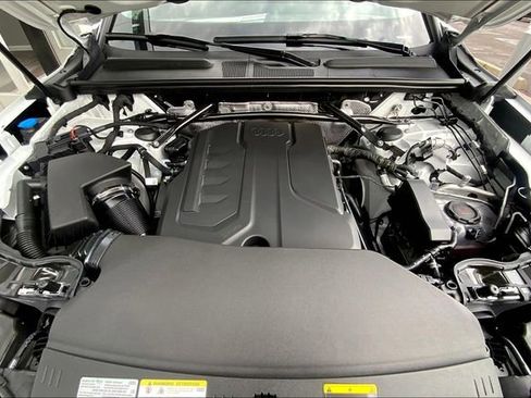 New 2025 Audi Q5 Premium Plus image 10