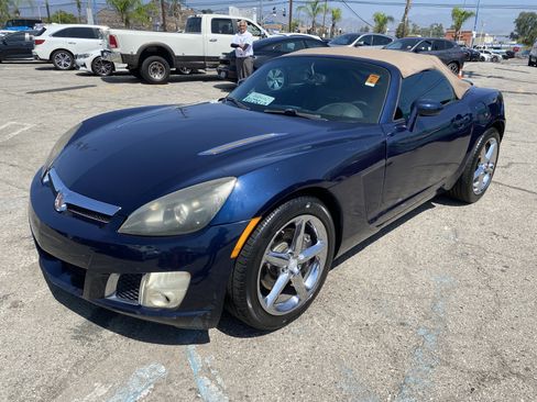 Used 2008 Saturn Sky Red Line RWD image 2