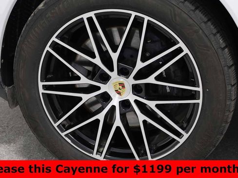 Certified 2024 Porsche Cayenne Coupe image 48