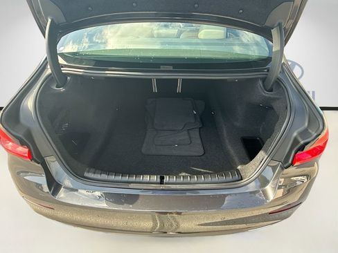 Used 2022 BMW 530i xDrive AWD/4WD image 25
