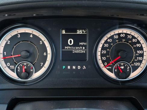 Used 2019 RAM 1500 Express w/ Express Value Package image 26