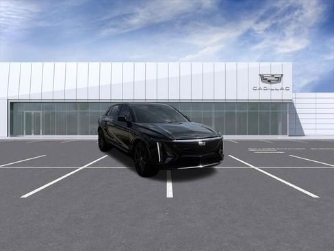 Certified 2024 Cadillac Lyriq Sport w/ LPO, Floor Liner Package AWD/4WD image 1