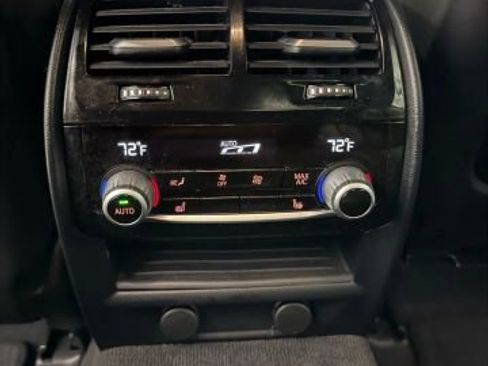 Used 2019 BMW M5 w/ Executive Package image 40