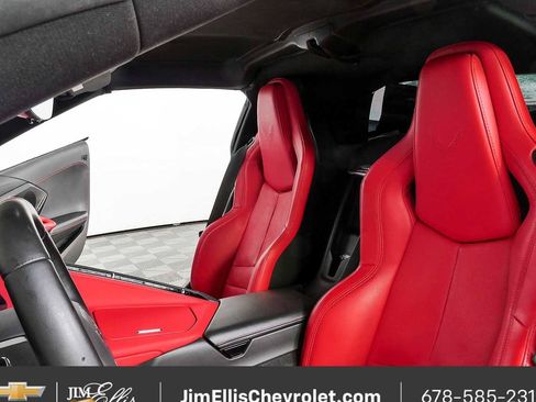 Certified 2024 Chevrolet Corvette Stingray Preferred Cpe w/ Stealth Interior Trim Package RWD image 5