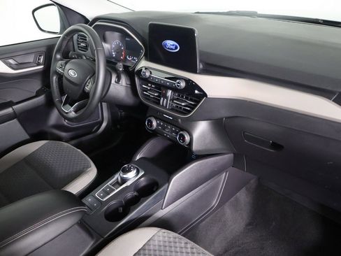 Used 2022 Ford Escape SE w/ Convenience Package image 26