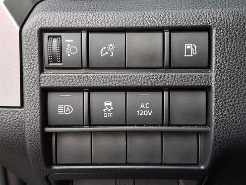 Used 2025 Toyota 4Runner TRD Off-Road image 25