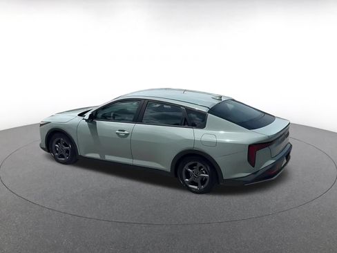 Used 2026 Kia K4 FWD image 10