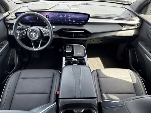 Used 2025 Buick Enclave Preferred FWD image 12