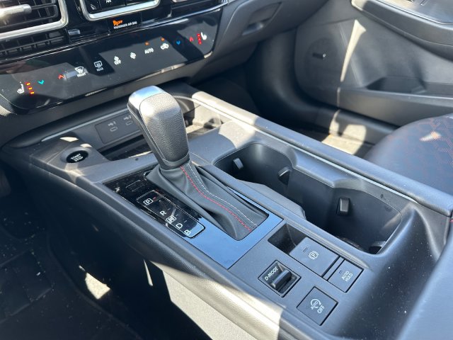 Certified 2026 Nissan Sentra SR w/ SR Premium Package FWD image 25