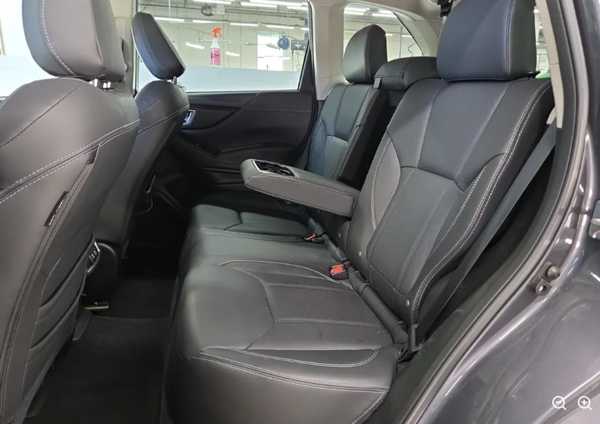 Used 2022 Subaru Forester Touring AWD/4WD image 13