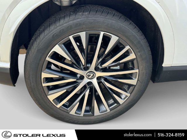Used 2023 Lexus RX 350 w/ Accessory Package (2T) AWD/4WD image 8