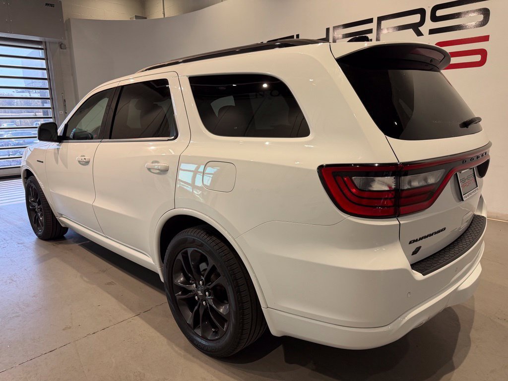 Used 2023 Dodge Durango R/T AWD/4WD image 7