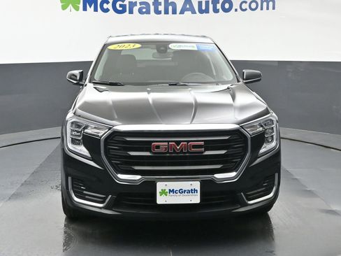 Used 2023 GMC Terrain SLE FWD image 5