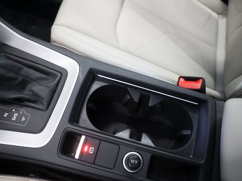 Used 2023 Audi Q3 2.0T Premium w/ Convenience Package image 22