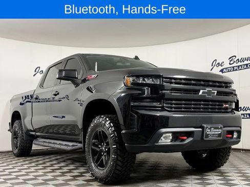 Used 2020 Chevrolet Silverado 1500 LT Trail Boss image 4