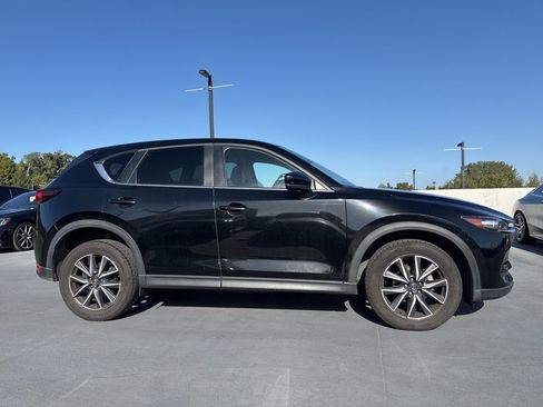 Used 2018 MAZDA CX-5 Touring FWD image 4