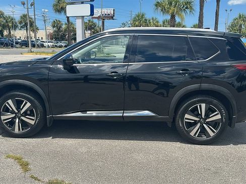 Used 2022 Nissan Rogue Platinum w/ Head-Up Display Package FWD image 2