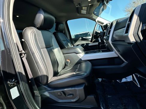 Used 2021 Ford F450 Lariat w/ Lariat Value Package image 37