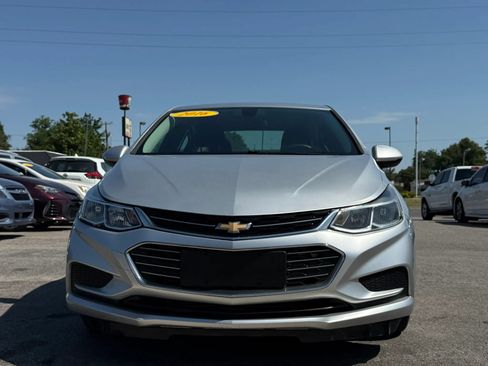 Used 2016 Chevrolet Cruze LS FWD image 13