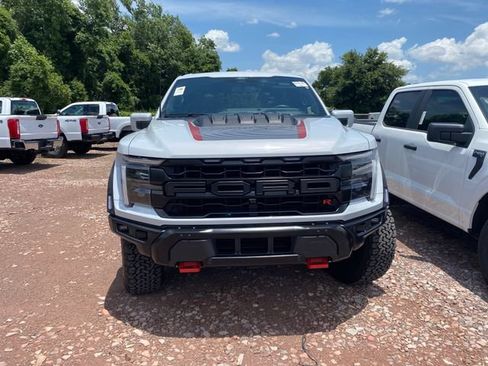 Used 2025 Ford F150 Raptor w/ Equipment Group 803A Raptor R AWD/4WD image 2