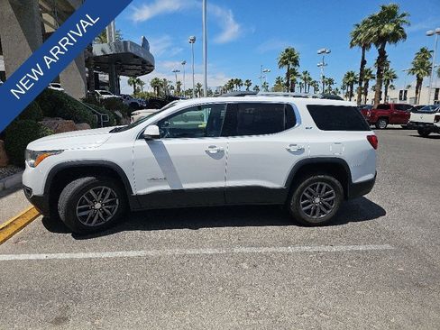 Used 2019 GMC Acadia SLT FWD image 16
