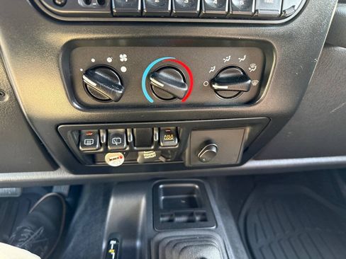 Used 2003 Jeep Wrangler Rubicon AWD/4WD image 86