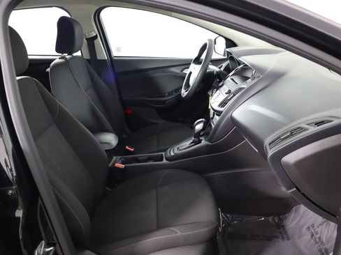 Used 2015 Ford Focus SE FWD image 18