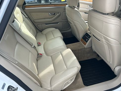 Used 2009 Audi A8 L 4.2 image 15