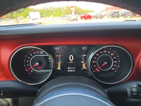 Used 2018 Jeep Wrangler Unlimited Rubicon AWD/4WD image 19