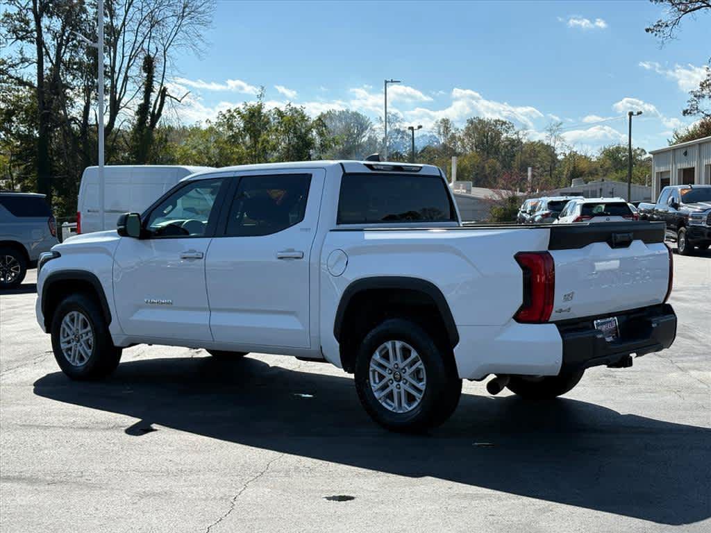 Used 2025 Toyota Tundra SR5 w/ SR5 Premium Package AWD/4WD image 27