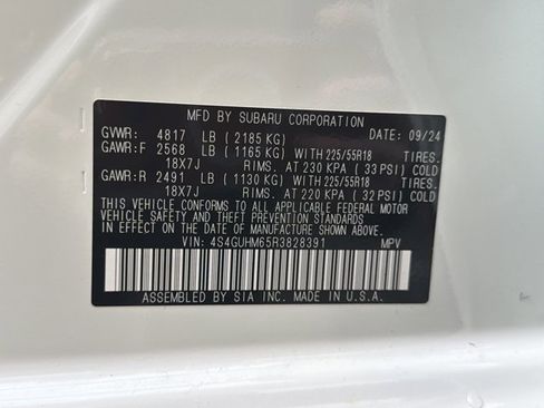 Used 2024 Subaru Crosstrek 2.5i Limited image 28