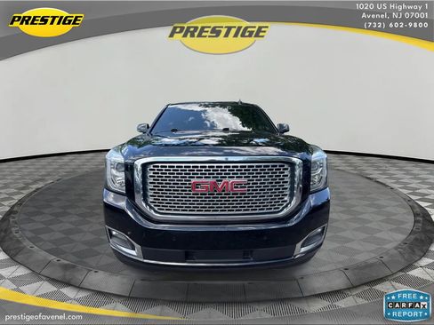 Used 2017 GMC Yukon XL Denali w/ Open Road Package RWD image 2