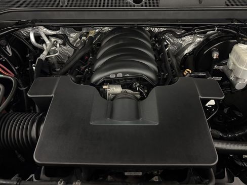 Used 2017 GMC Yukon XL Denali w/ Open Road Package image 7