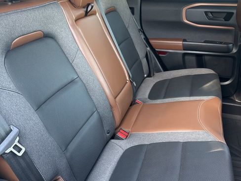 Used 2021 Ford Bronco Sport Outer Banks image 5