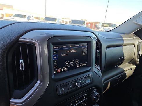 Used 2022 Chevrolet Silverado 1500 Custom w/ Safety Confidence Package image 16