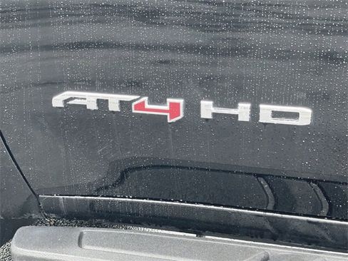 Certified 2025 GMC Sierra 2500 AT4 w/ AT4 Premium Plus Package image 33