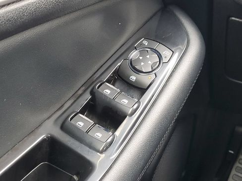 Used 2019 Ford Edge SEL w/ Equipment Group 201A AWD/4WD image 16